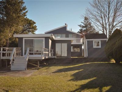 1300 Anthony Rd, Portsmouth, RI, 02871