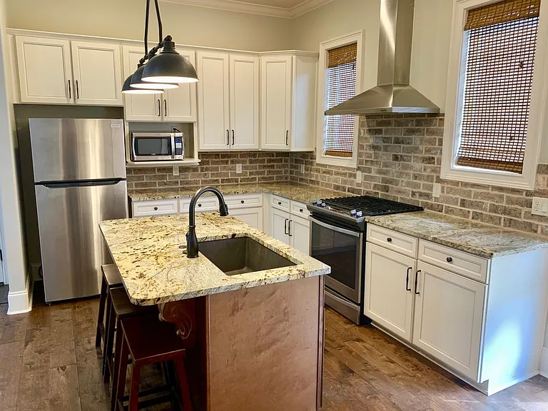 2800 Village Meadow Cv — Photo 3