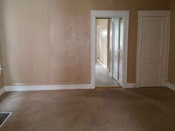 5th image of 547 Eiler St