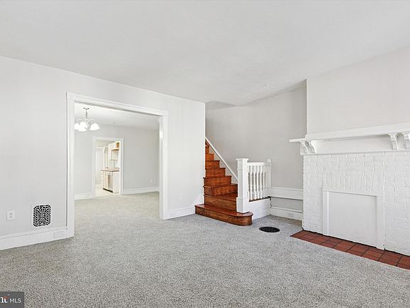 2nd image of 221 Ardmore Ave