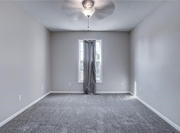 4th image of 10309 N Virginia Ave