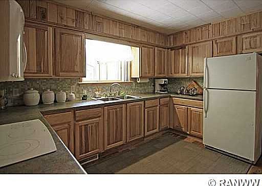 4th image of 9361W Hwy B