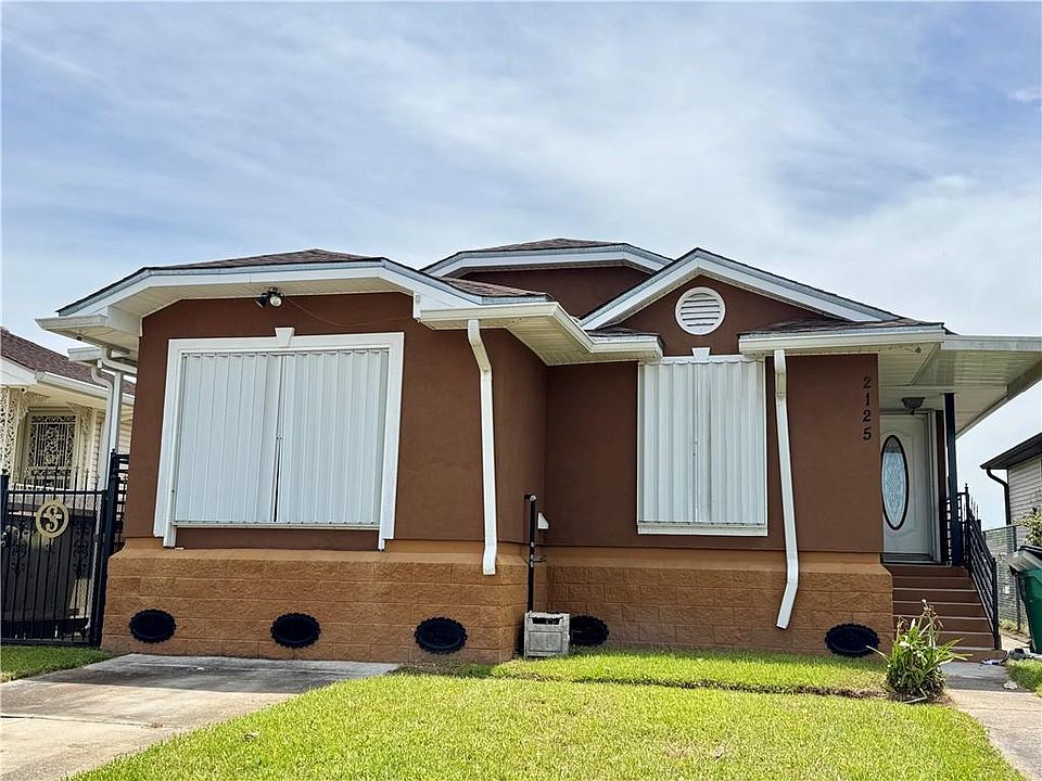1st image of 2125 Constantine Dr