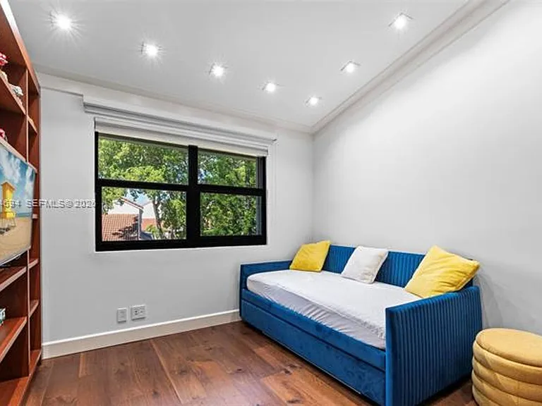 21145 Helmsman Dr #Townhouse N11 — Photo 22