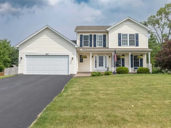 661 Shorecliff Dr, Rochester, NY 14612
