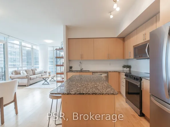 55 Bremner Blvd #3101, Toronto, ON M5J 0A6