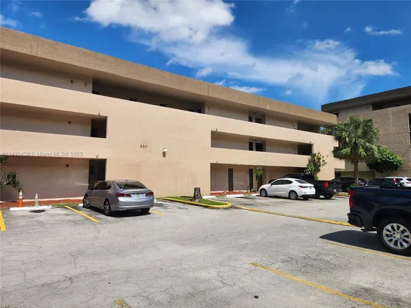 850 NW 87th Ave APT 206, Miami, FL 33172
