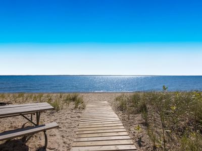 13613 N Forest Beach Shores Rd, Northport, MI, 49670