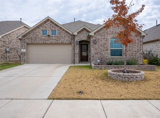 677 Ridgeback Trl, Haslet, TX 76052