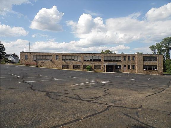 3rd image of 1125 Romine Ave