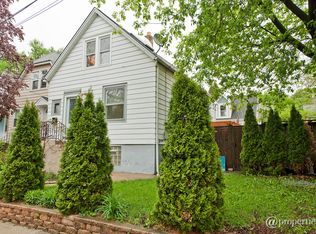 1143 Florence Ave, Evanston, IL 60202