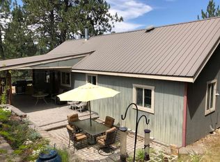 102 N Van Wyck Ave, Cascade, ID 83611