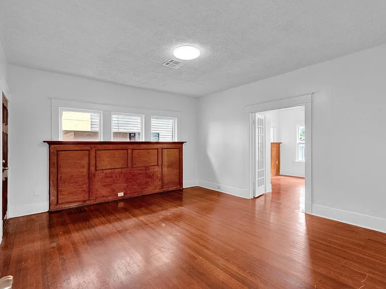 1702 Ruth St — Photo 14