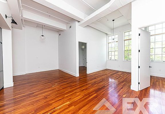 2nd image of 180 Bainbridge St #501
