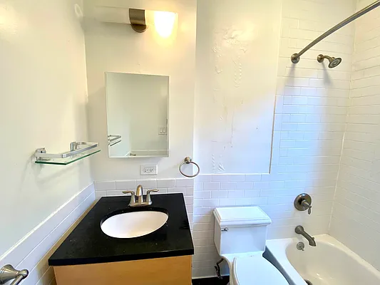 Rented by Corcoran | media 14