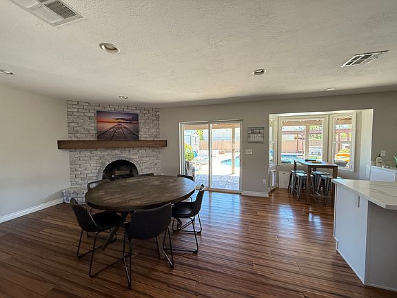 5th image of 4933 E Tierra Buena Ln
