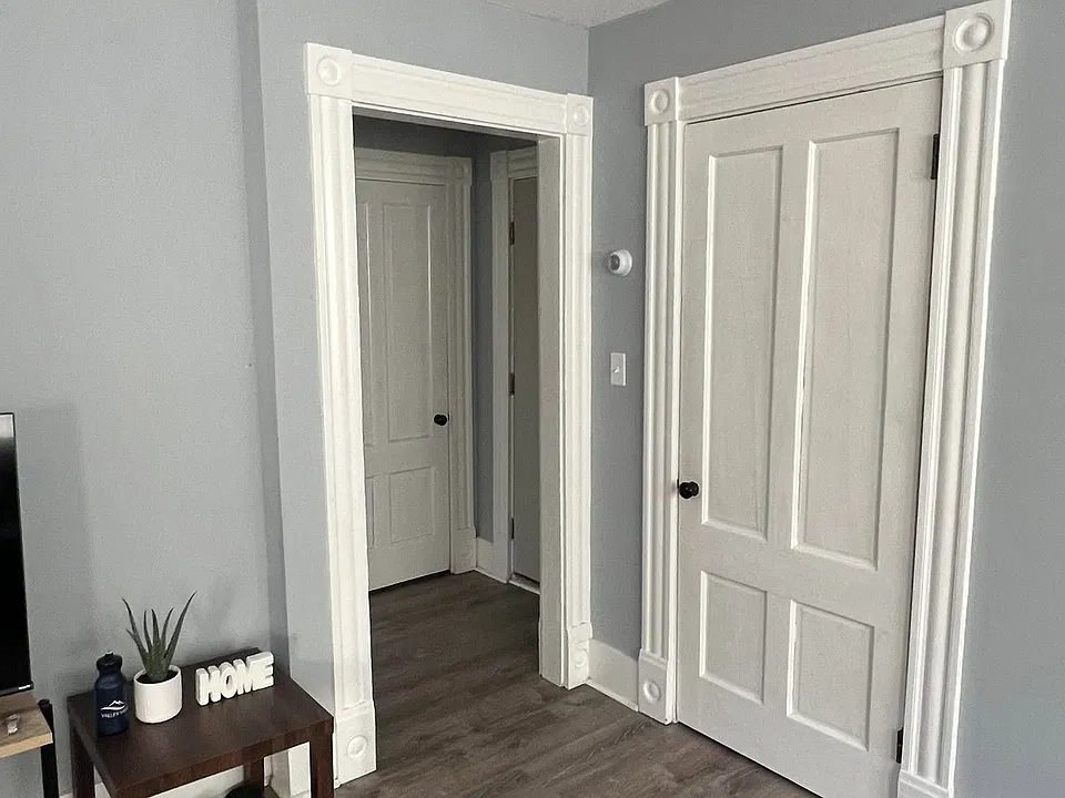 208 S Main St #2