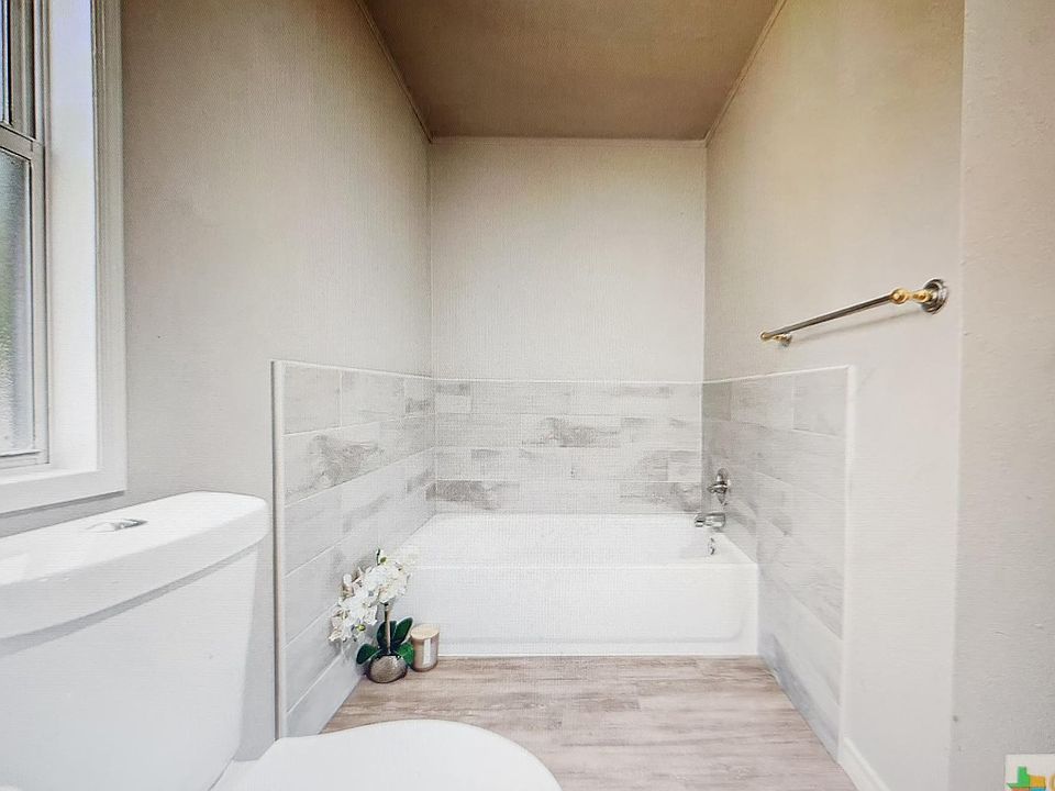 Master Bathroom with stand up shower