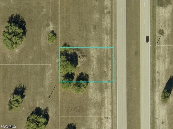 1704 Santa Barbara Blvd N, Cape Coral, FL 33993