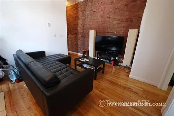 Rented by JM Preston Properties LLC | media 37