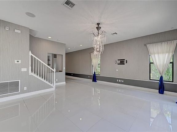 4th image of 3885 NW 89th Way
