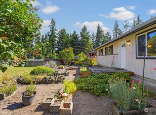 40 B St, Port Hadlock, WA 98339
