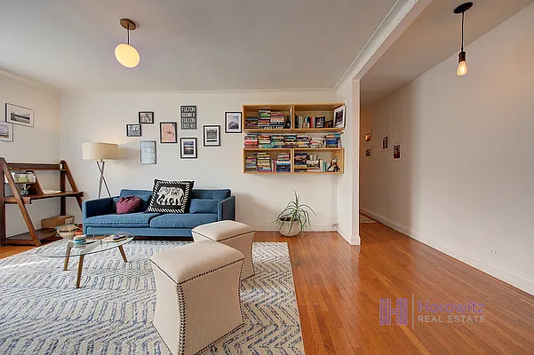 Sold by Horowitz Real Estate | media 1