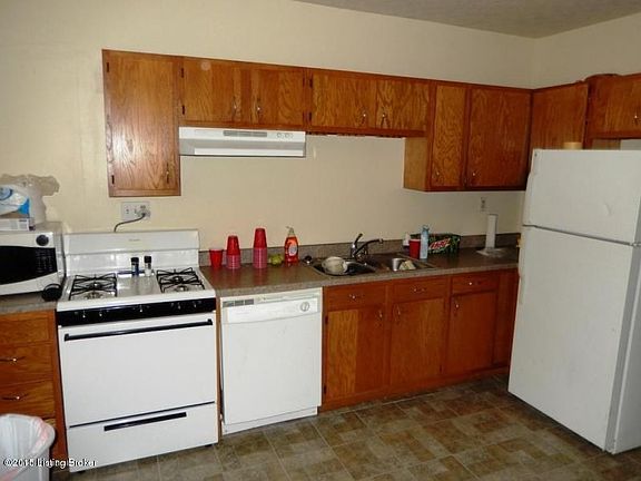 20150731165440918901000000-o