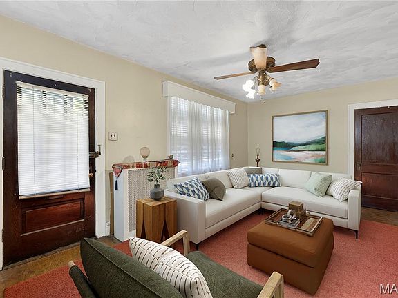3rd image of 5012 N Kingshighway Blvd