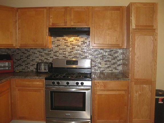 4th image of 2225 Bullock Rd
