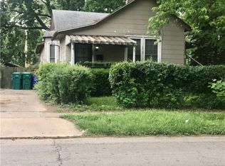 849 W Wood St, Decatur, IL 62522