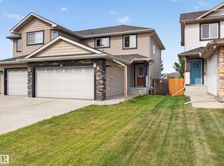 460 Charlotte Cres, Strathcona County, AB T8H0K7