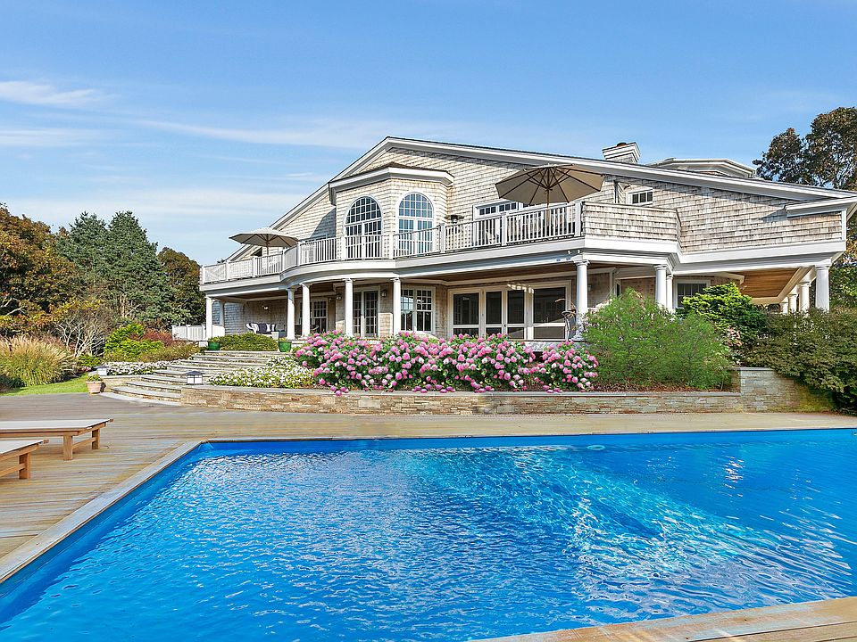 1st image of 17 Watermill Height Dr