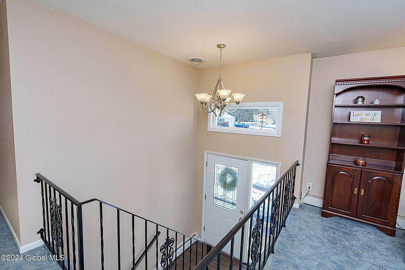 5th image of 9 Havenbrook Drive