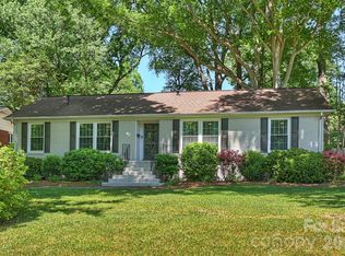 2215 Shadyview Dr, Charlotte, NC 28210