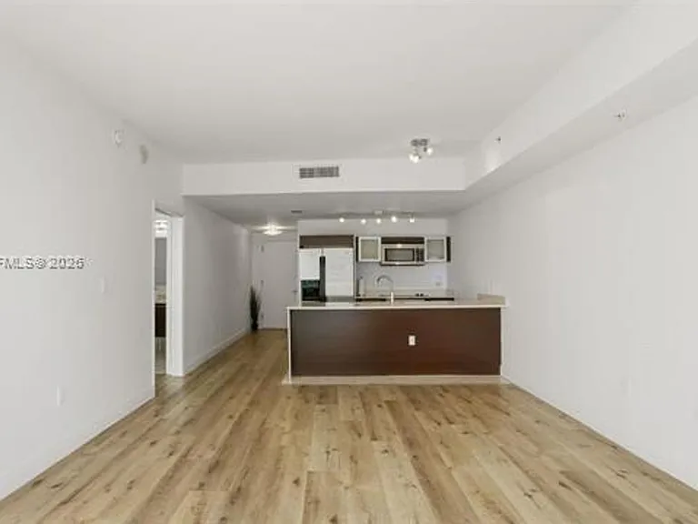 1900 N Bayshore Dr #CU-4109 — Photo 5