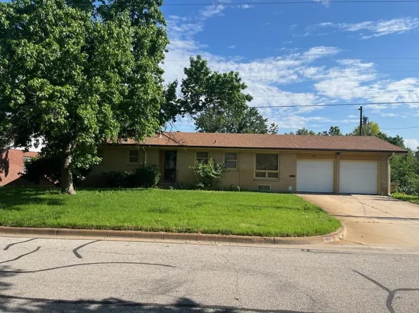 1827 W 18th St N, Wichita, KS 67203