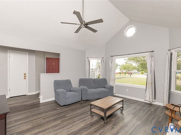 5th image of 1812 Meadow Park Dr