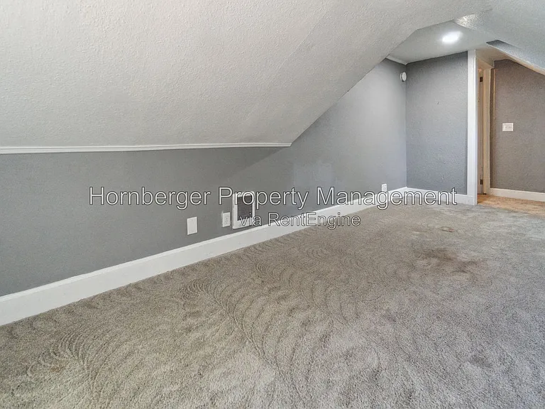 2702 W Boone Ave — Photo 11