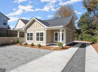 2050 Bolton Rd NW #D, Atlanta, GA 30318