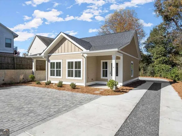 2050 Bolton Rd NW #D, Atlanta, GA 30318