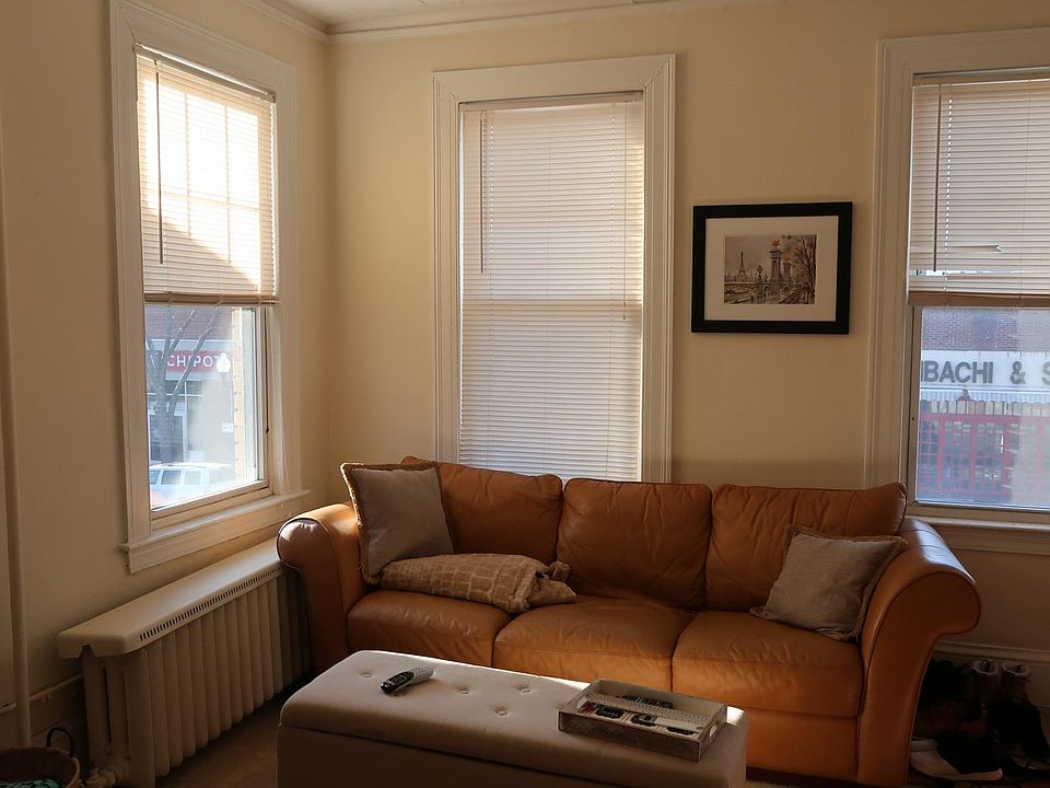 951 Farmington Ave West Hartford CT Zillow