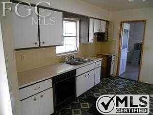 2nd image of 217 Fireside Ct