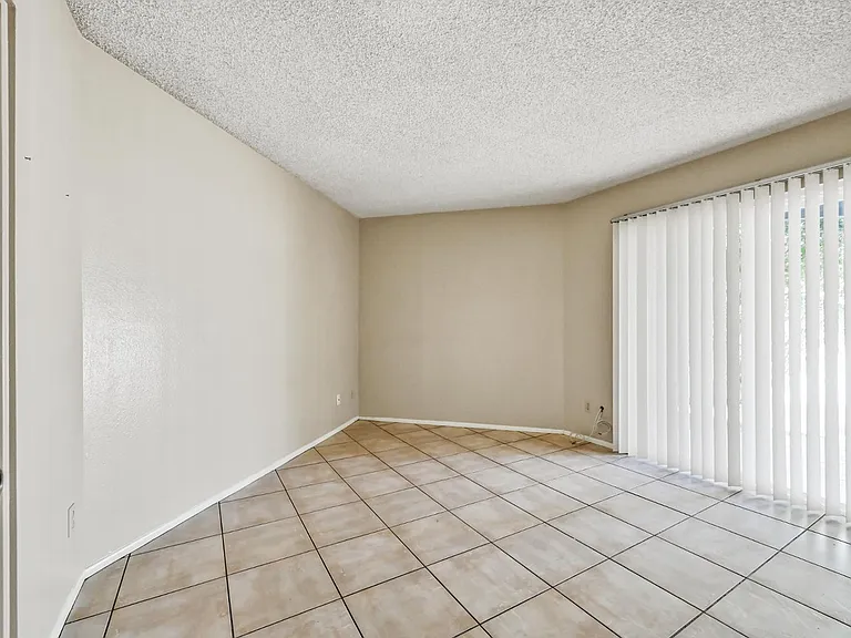 7725 E Rovey Ave — Photo 18