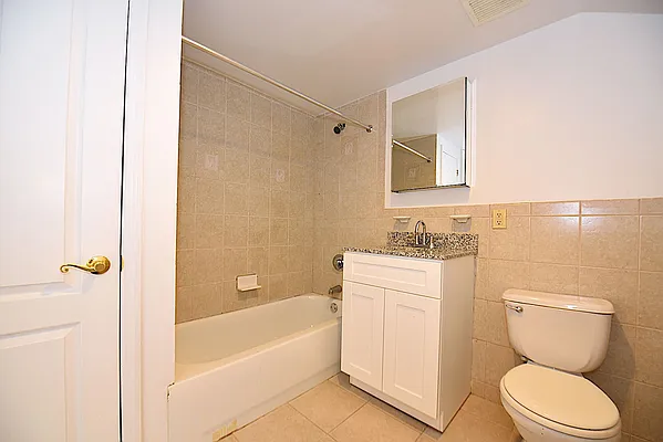 Rented by Keller Williams NYC | media 43