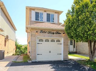 2151 Denby Dr #BASEMENT, Pickering, ON L1X 1Z4