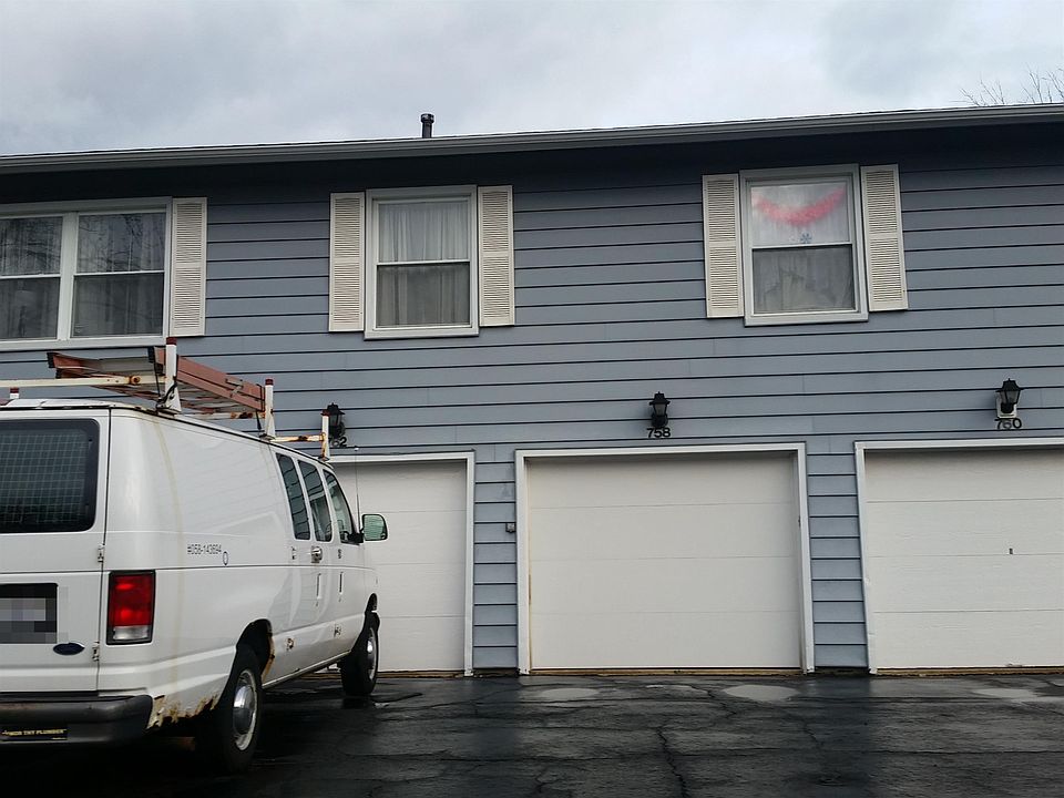 1st image of 762 Gloucester Dr