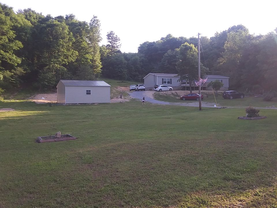 2nd image of 227 Sunshine Ln