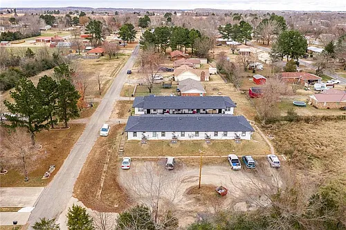121 Julie Dr Photo 1