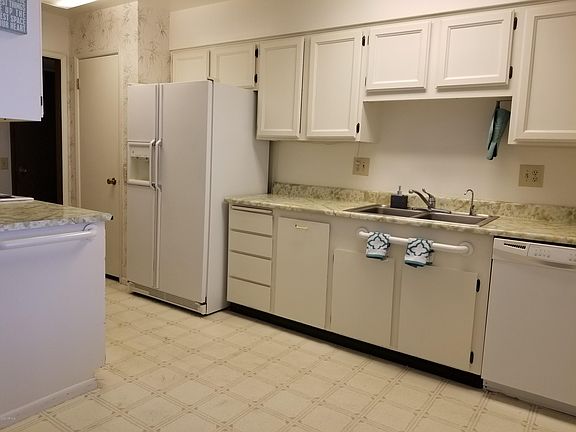 4th image of 13215 N Branding Iron Dr